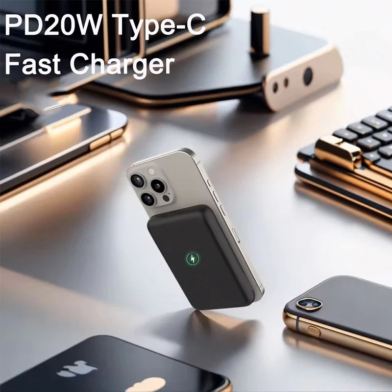MagCharge Pro Wireless Power Bank